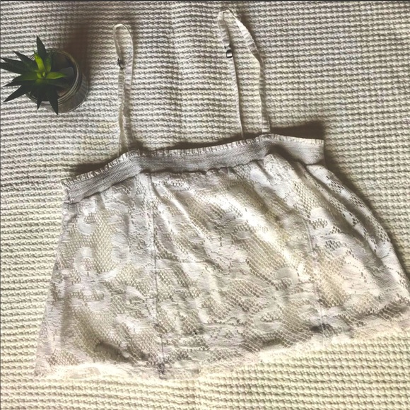 White Lace Crop Tank Top - Picture 1 of 3
